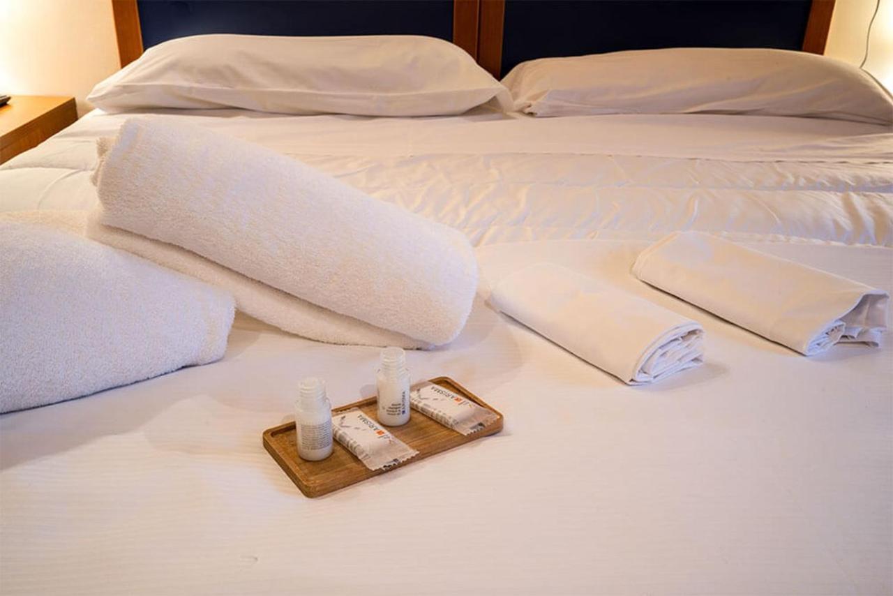 Le Grazie Hotel Ассізі Екстер'єр фото